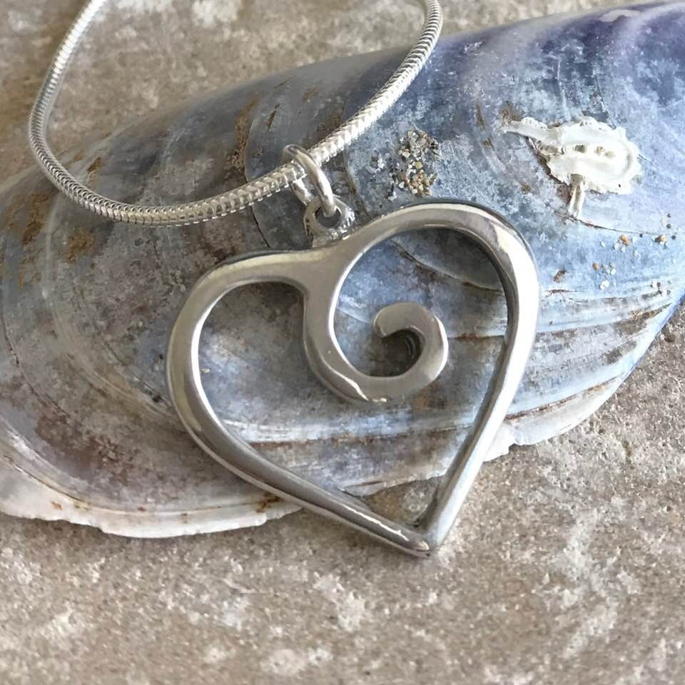 Silver sales swirl necklace